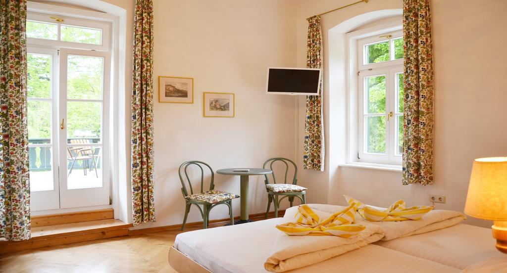Hotel Seehof Maria Wörth Екстериор снимка