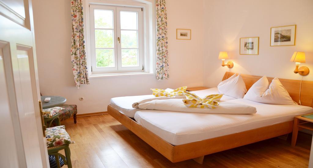 Hotel Seehof Maria Wörth Екстериор снимка