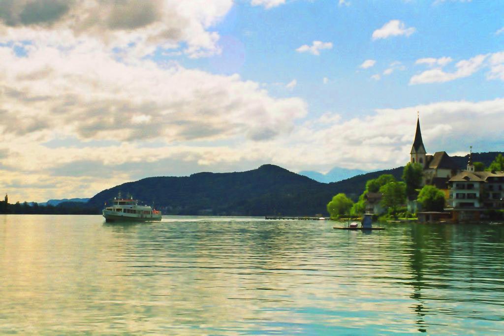 Hotel Seehof Maria Wörth Екстериор снимка